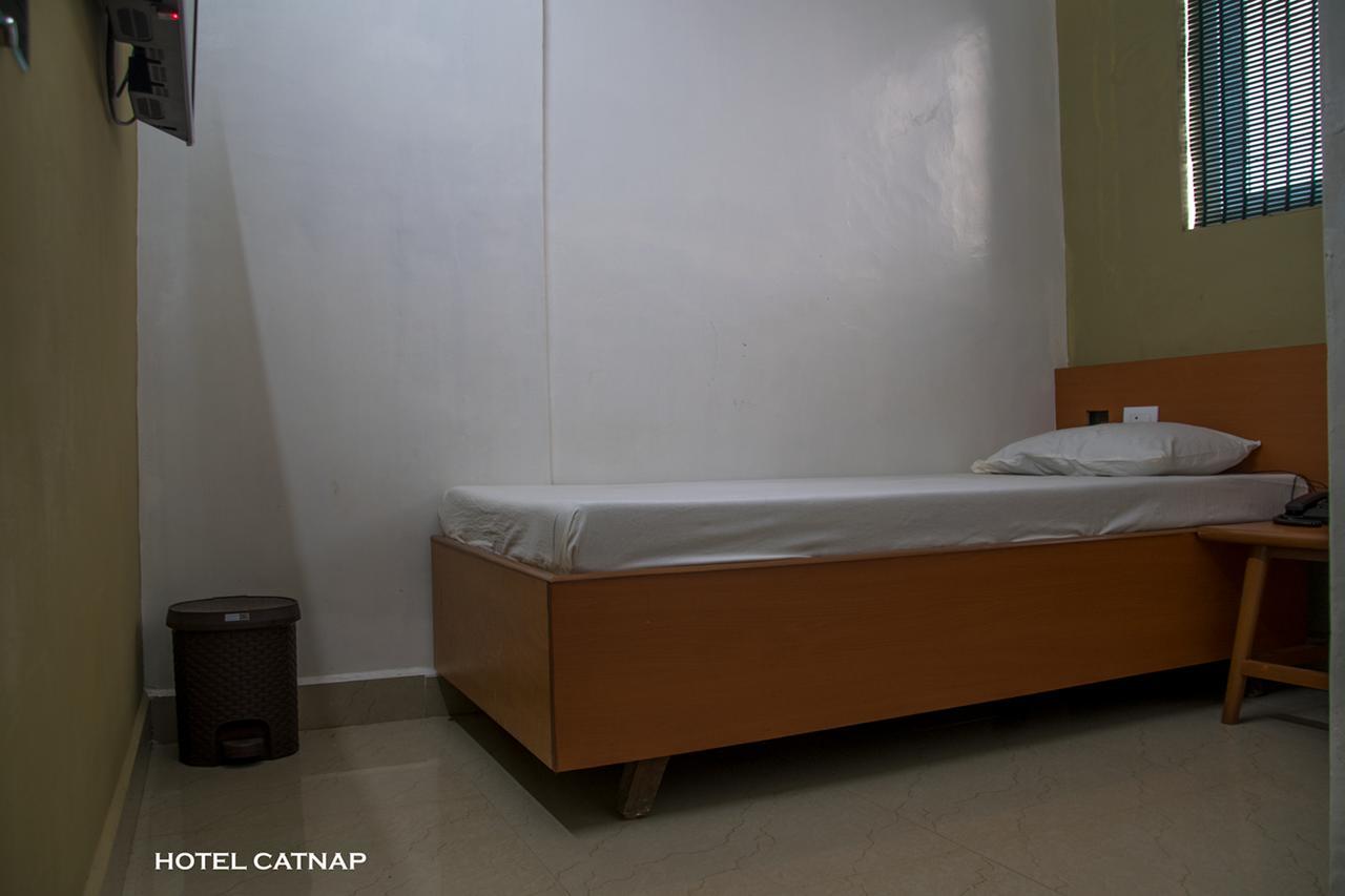 Hotel Catnap Mettuppālaiyam Exteriör bild